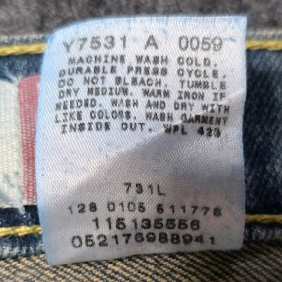 Levi's Women's 513 Low Slouch Boot Cut Jeans 9M - Picture 15 of 15